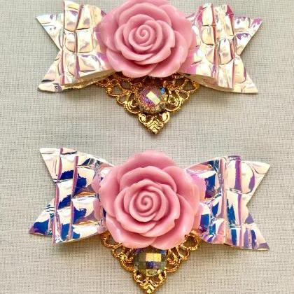 Beautiful Classic Lolita Hair Bow Roses Pearls..