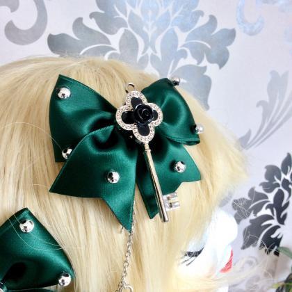 Pretty Satin Bows With Pearl Necklace Brow..