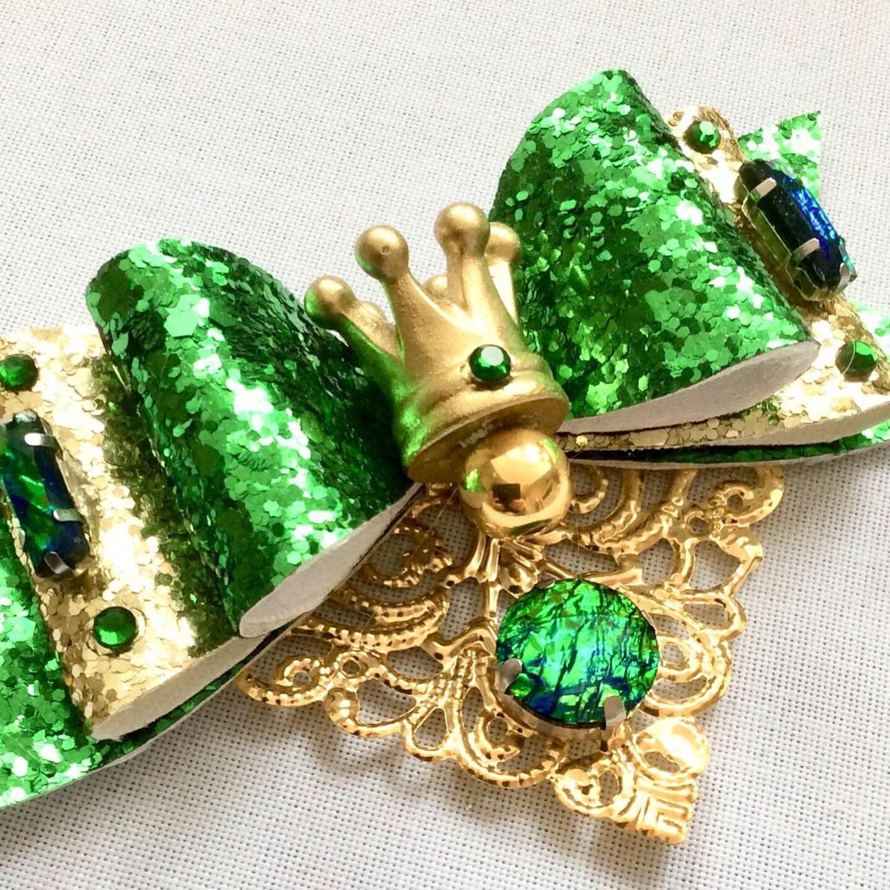 Beautiful Classic Lolita Hair Bow Pearls Cabochon Resin Vintage Rhinestone Kawaii Green Gold Fairytale Frog Prince Crown Diadem Brooch Pin