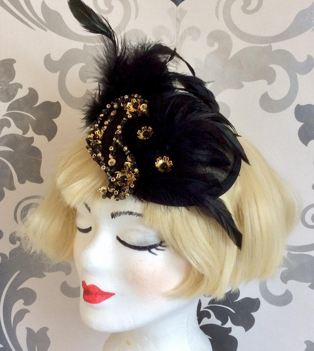 Elegant Fascinator Wedding Vintage Sequin Black Gold Ascot Cap Hat Headpiece Headdress Art Deco Flapper 20s Charleston Felt Gothic Victorian