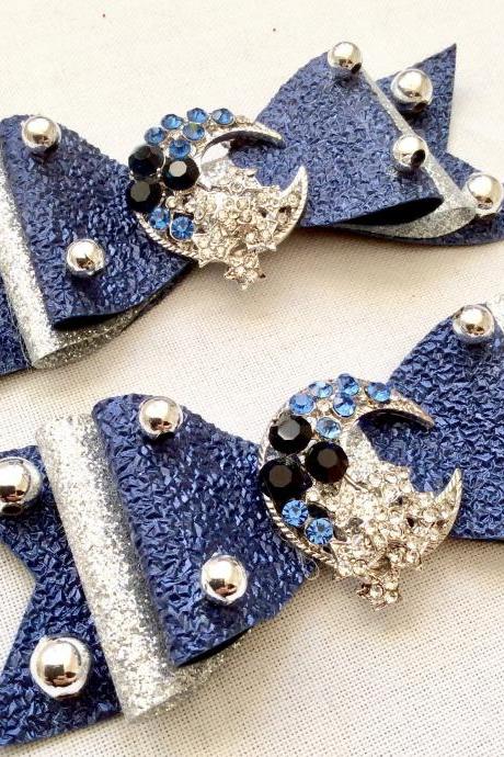 Beautiful Classic Lolita hair bow pearls cabochon resin stars rhinestone galaxy blue silver moon nightsky constellation brooch queen pin