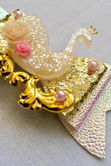 Sweet Lolita Hair Bow Swan Princess Roses Cabochon Resin Holo Crown Rhinestone Kawaii Glitter Gold Brooch Pin Fairykei Pastelgoth Cute